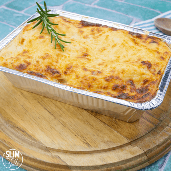 Lasaña de pollo en salsa blanca